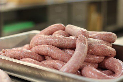 sausage making day course at Empire Farm